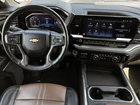 Used 2024 Chevrolet Silverado 3500 High Country w/ High Country Premium Package AWD/4WD image 14