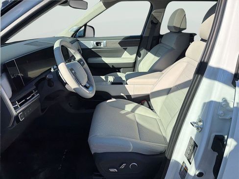 Certified 2026 Hyundai Santa Fe Limited image 13