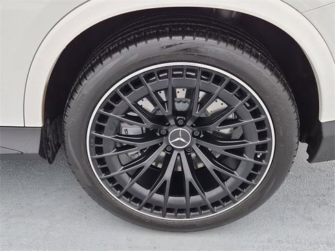 Used 2025 Mercedes-Benz GLC 43 AMG GLC 43 AMG 4D Sport Utility image 11