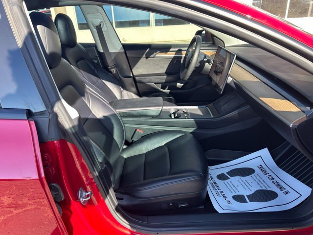 Used 2022 Tesla Model 3 RWD image 7