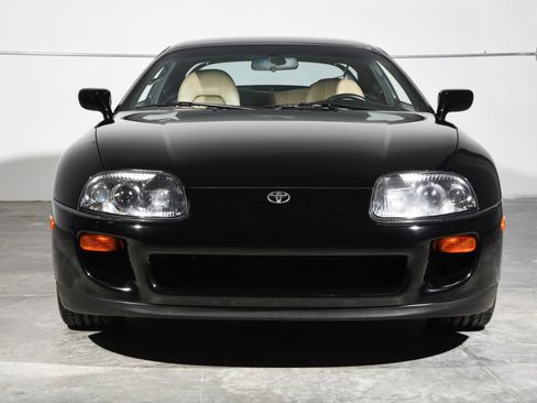 Used 1994 Toyota Supra Turbo RWD image 9