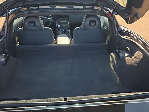 Used 2013 Chevrolet Corvette Coupe image 14