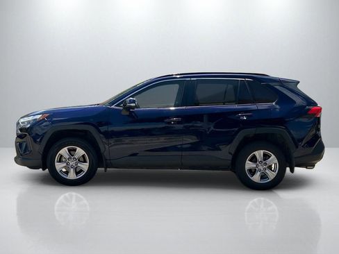 Certified 2022 Toyota RAV4 XLE FWD image 8