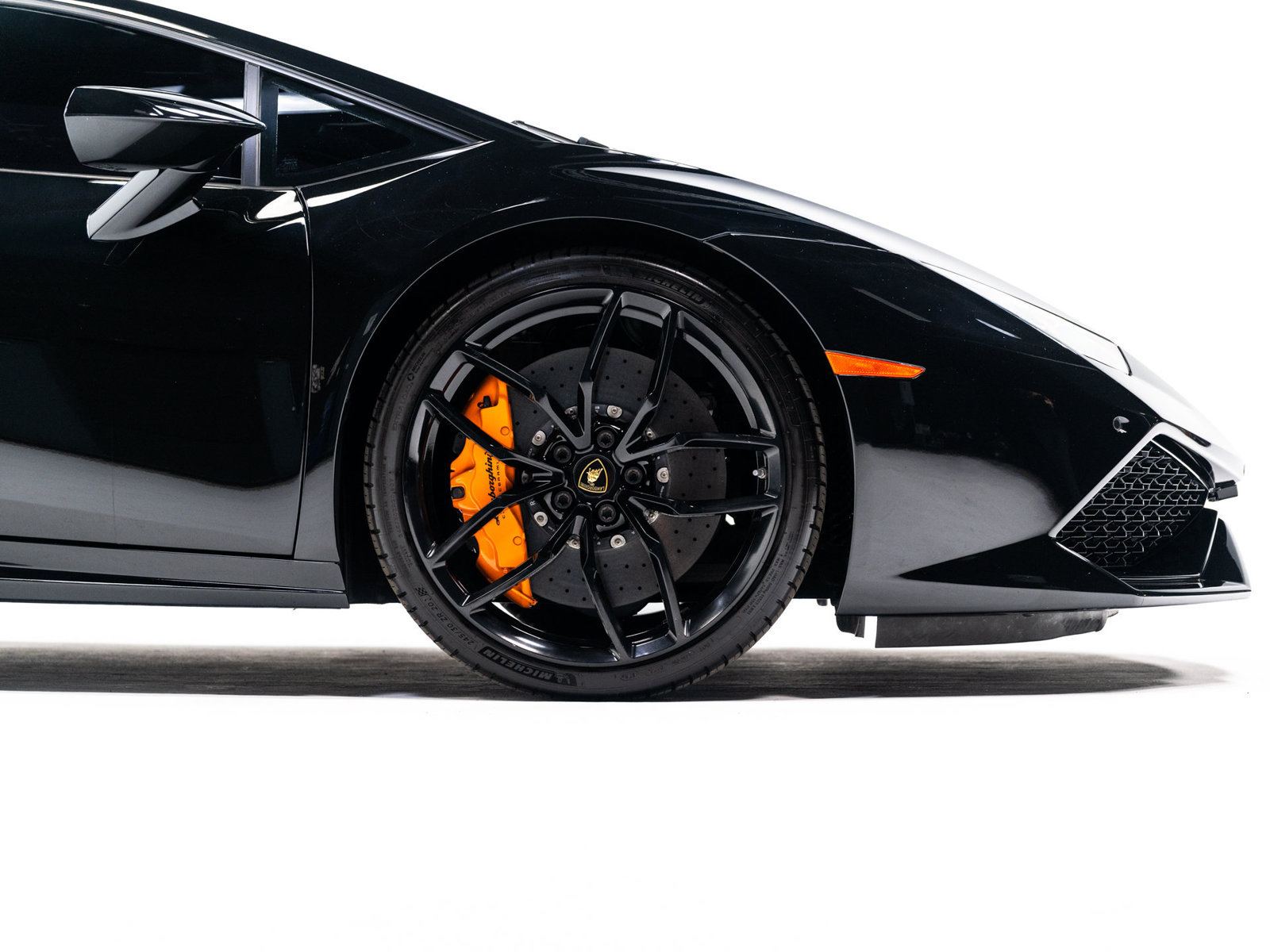 Used 2018 Lamborghini Huracan LP 610-4 AWD/4WD image 11