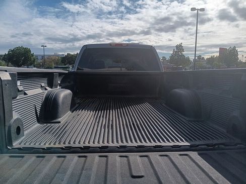 Used 2006 Chevrolet Silverado 3500 LT w/ Heavy-Duty Power Package image 9