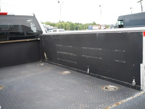 Used 2019 Ford F250 XL w/ Power Equipment Group AWD/4WD image 12