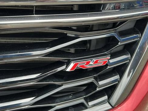 Used 2023 Chevrolet Traverse RS AWD/4WD image 8