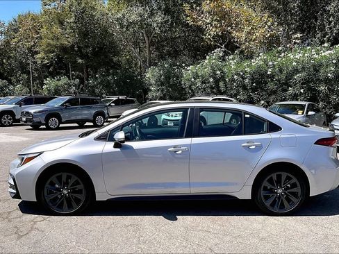 Certified 2026 Toyota Corolla XSE FWD image 8