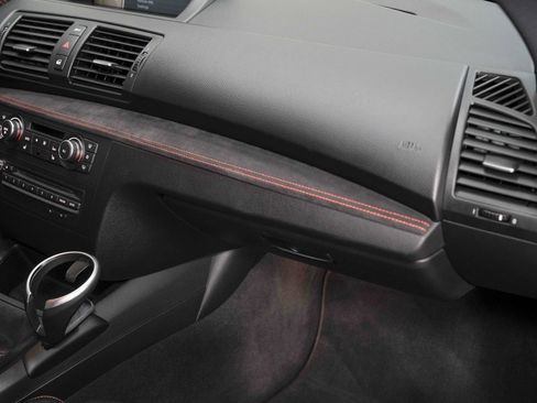 Used 2011 BMW 1 Series M image 29