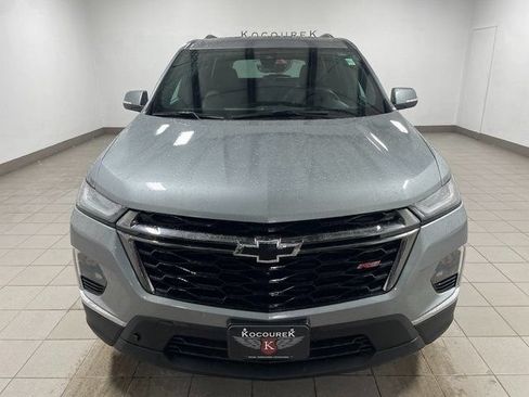 Used 2023 Chevrolet Traverse RS w/ LPO, Floor Liner Package AWD/4WD image 2