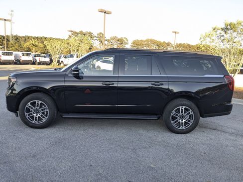 Certified 2025 Ford Expedition Max Active image 7