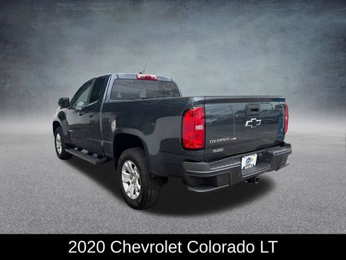 Used 2020 Chevrolet Colorado LT w/ Safety Package RWD image 3