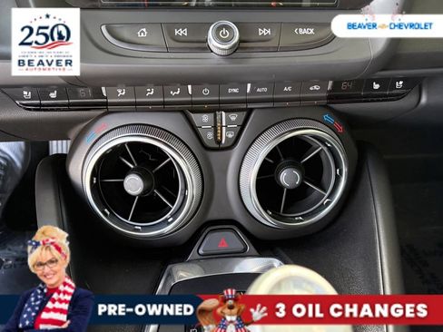 Used 2017 Chevrolet Camaro LT RWD image 19