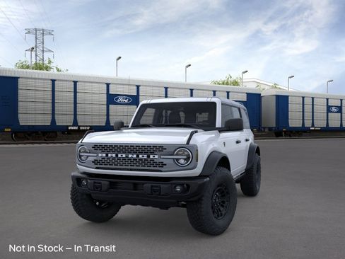 New 2026 Ford Bronco Badlands image 2