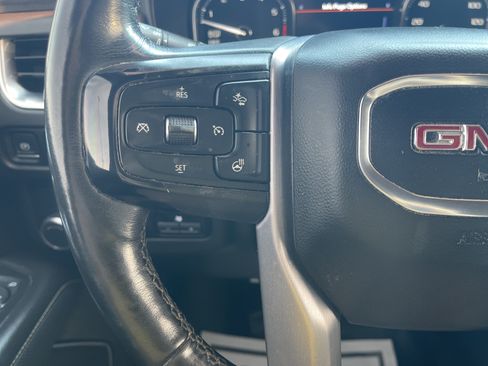 Used 2021 GMC Yukon XL SLT w/ SLT Luxury Plus Package RWD image 19