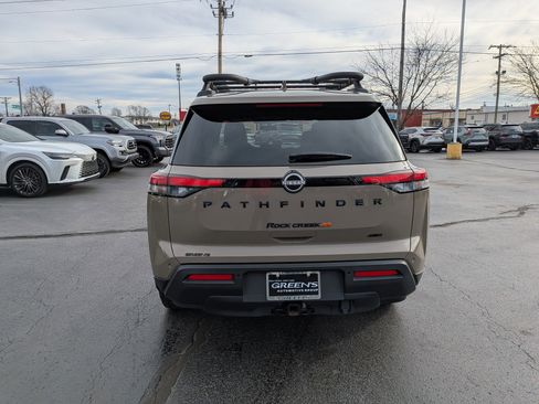 Used 2023 Nissan Pathfinder Rock Creek image 8