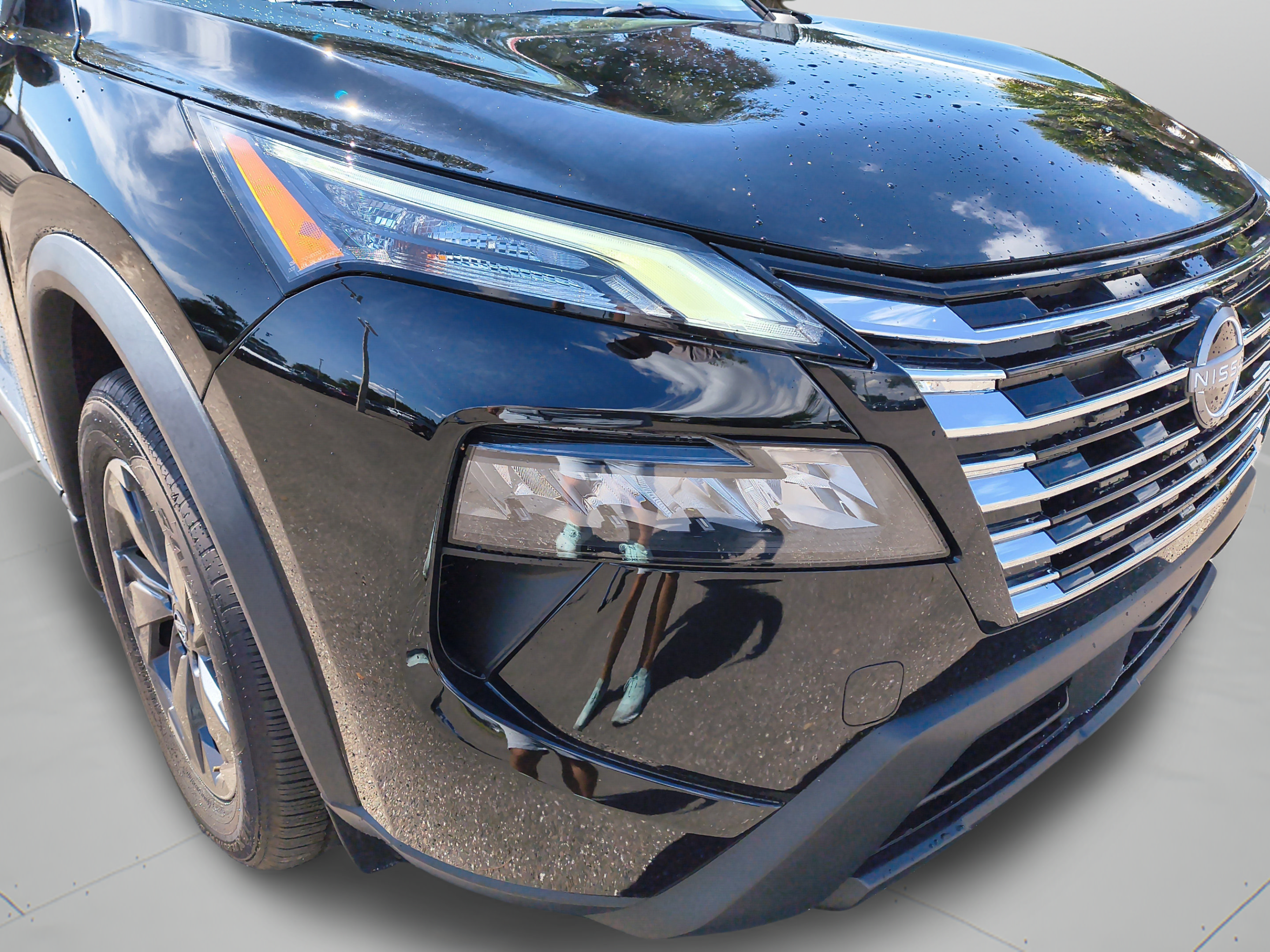 Certified 2026 Nissan Rogue SV w/ Cold Weather Package FWD image 34