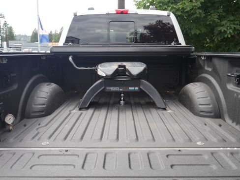 Used 2021 Ford F350 Limited AWD/4WD image 29