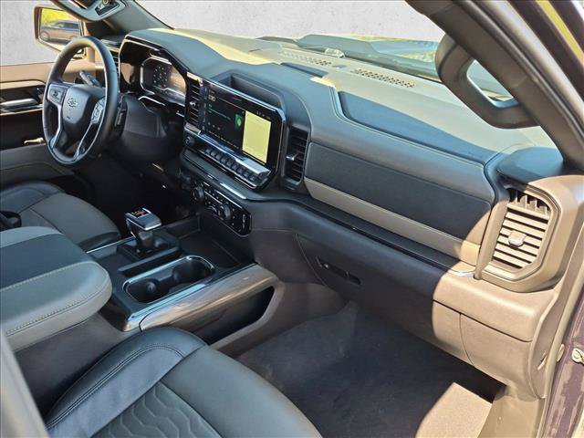 Used 2024 Chevrolet Silverado 1500 ZR2 w/ Technology Package AWD/4WD image 24