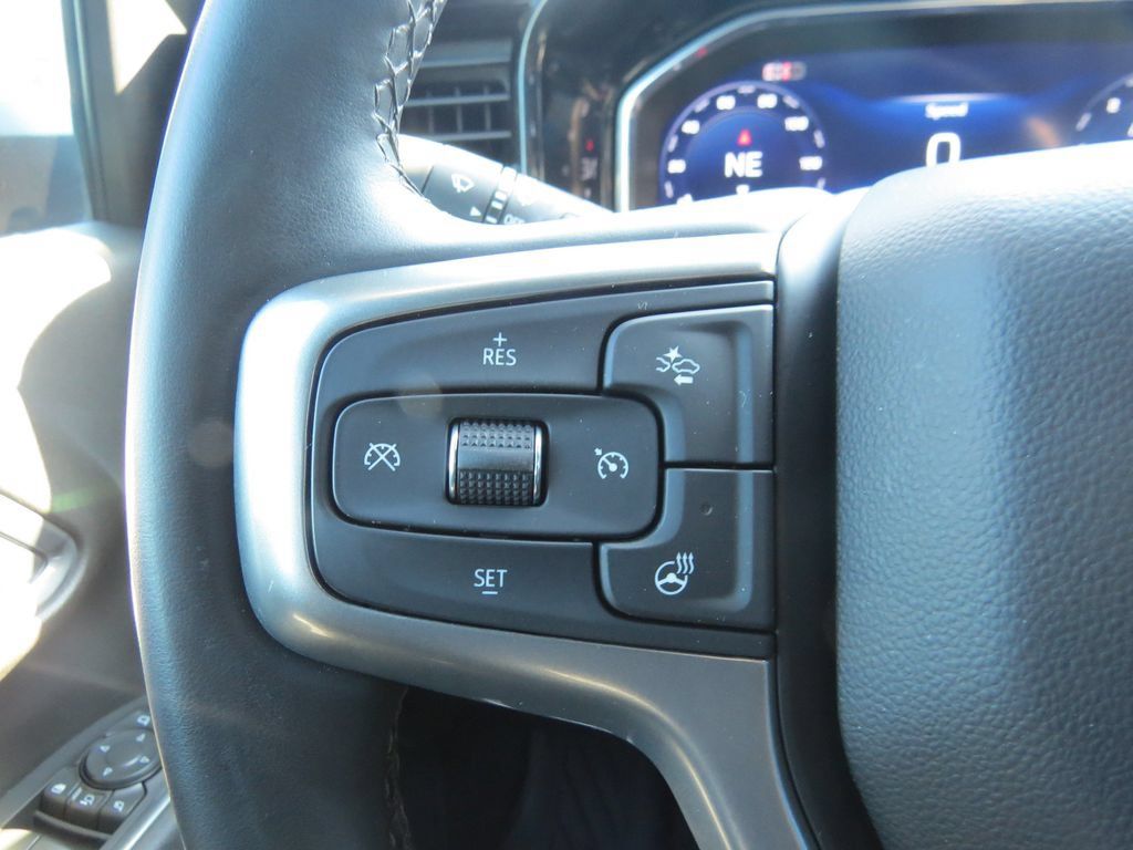 Certified 2025 Chevrolet Silverado 2500 LTZ w/ LTZ Convenience Package AWD/4WD image 19