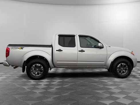 Used 2019 Nissan Frontier PRO-4X image 8