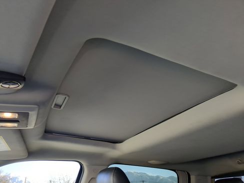 Used 2015 RAM 1500 Sport image 14