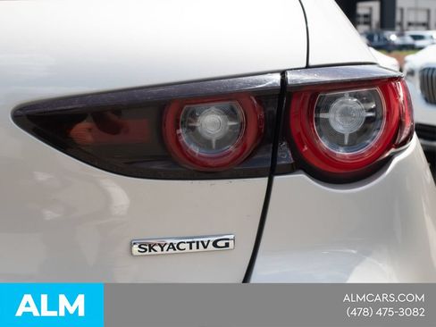 Used 2024 MAZDA MAZDA3 s FWD image 11