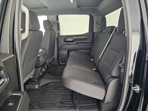 New 2026 GMC Sierra 1500 SLE AWD/4WD image 16