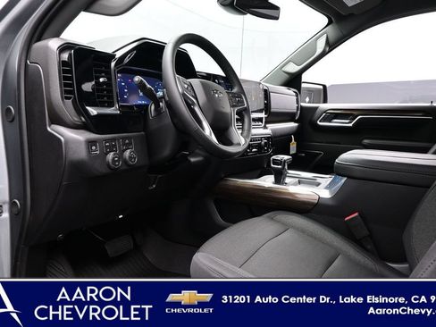 New 2026 Chevrolet Silverado 1500 RST w/ Convenience Package II AWD/4WD image 7