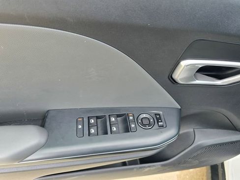 Used 2025 Kia K4 FWD image 14