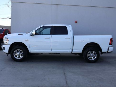 Used 2024 RAM 2500 Laramie image 2