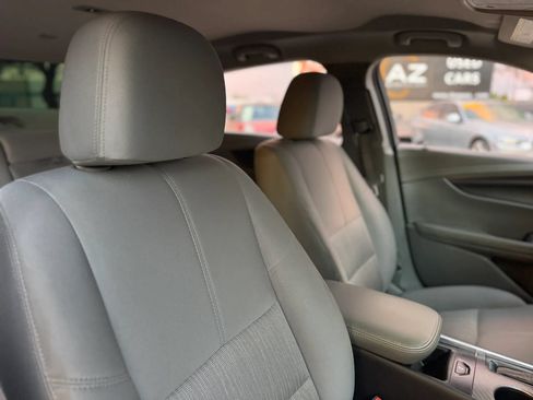Used 2015 Chevrolet Impala LS FWD image 34