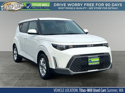Used 2024 Kia Soul LX w/ Option Group 015