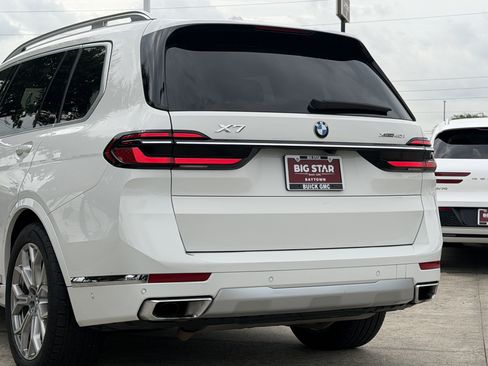 Used 2024 BMW X7 xDrive40i AWD/4WD image 8