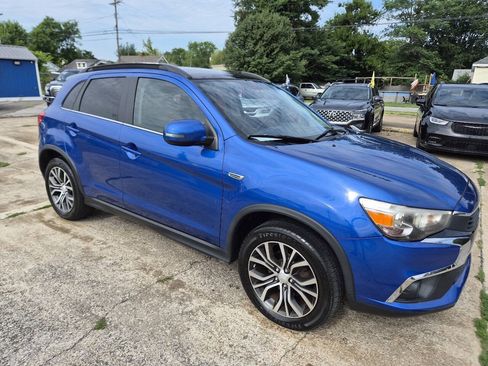 Used 2016 Mitsubishi Outlander Sport SEL AWD/4WD image 5