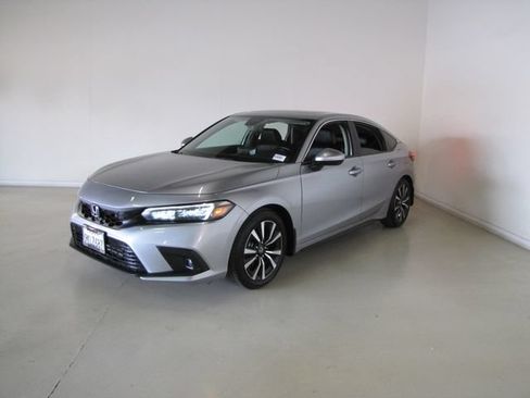 Certified 2024 Honda Civic EX-L image 1