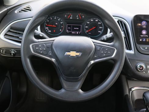 Used 2024 Chevrolet Malibu LT FWD image 13