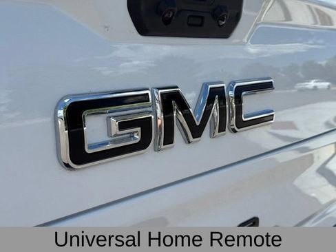 Used 2026 GMC Sierra 1500 AT4X w/ LPO, Black Badging Package AWD/4WD image 20