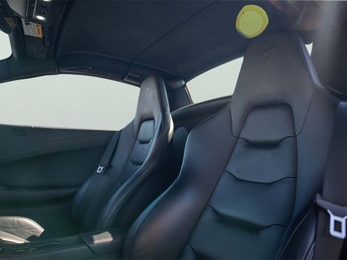 Used 2016 McLaren 650S Spider image 54