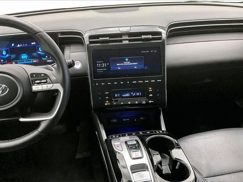 Certified 2023 Hyundai Tucson Limited w/ Cargo Package image 6