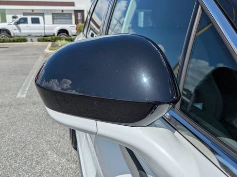 Certified 2023 Lincoln Corsair FWD image 12