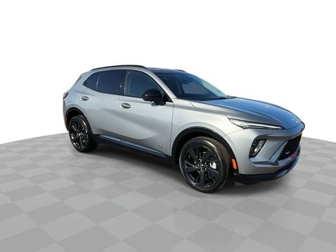 Certified 2025 Buick Envision Sport Touring image 2