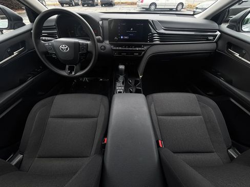 Used 2025 Toyota Camry LE FWD image 36