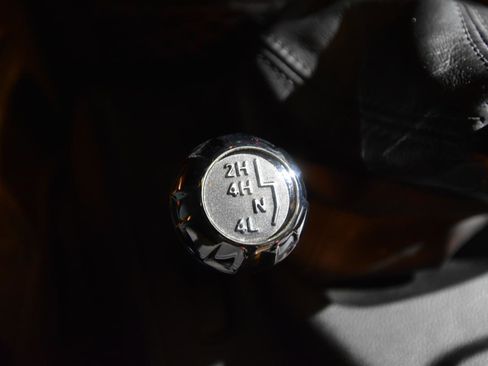 Used 2018 Jeep Wrangler Unlimited Sport S image 41