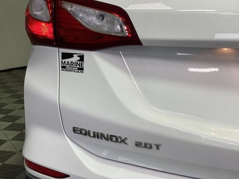 Used 2019 Chevrolet Equinox LT FWD image 38