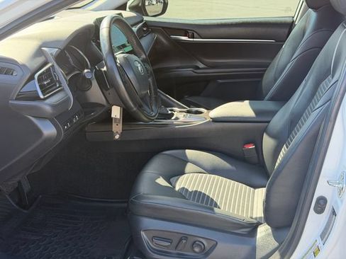 Used 2023 Toyota Camry SE w/ Protection Package (Q2) (TMS) FWD image 15