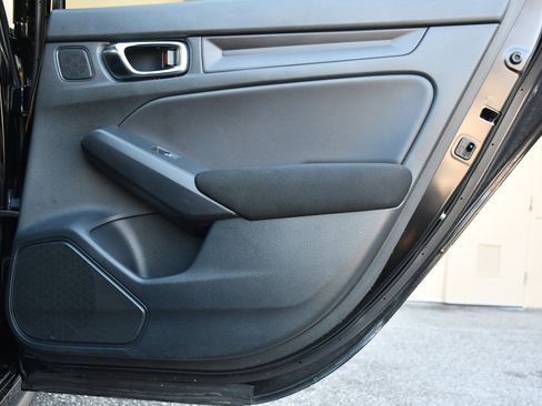 Used 2022 Honda Civic Sport image 19