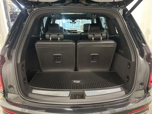 Used 2020 Cadillac XT6 Sport image 38