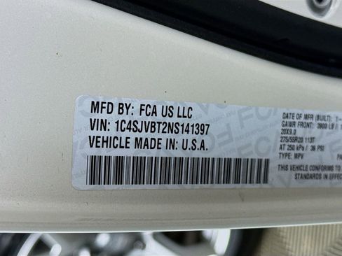 Used 2022 Jeep Wagoneer Series II image 38