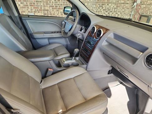 Used 2007 Ford Freestyle SEL image 13
